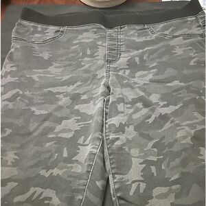 No boundaries pants.bluish black camo size xxl